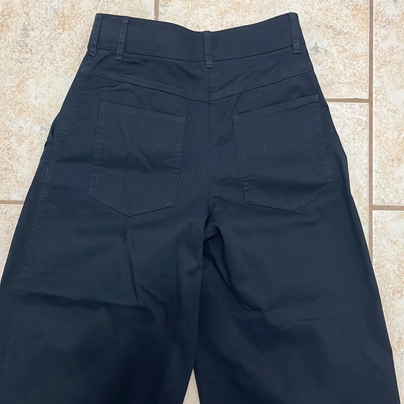 ARITZIA The Group Babaton Beecroft pleated wide leg pants size 2 black - Picture 8 of 15